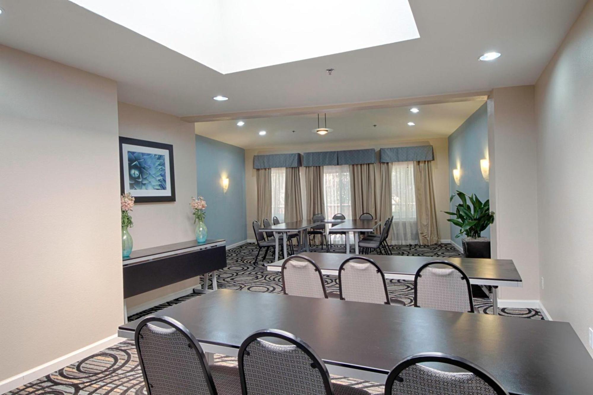 Holiday Inn Express Hotel & Suites Solana Beach-Del Mar By Ihg Exterior photo